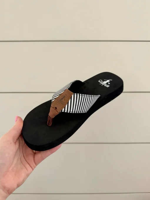 Summer Break by Corkys - Black White Stripe