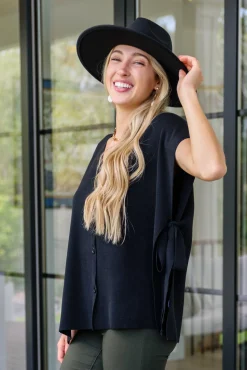 The Finale Top in Black