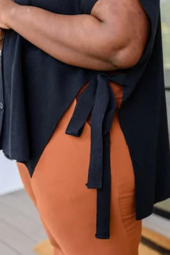 The Finale Top in Black