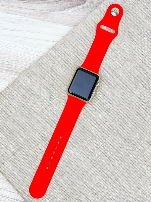 The Solid Silicone Smart Watch Band - S/M