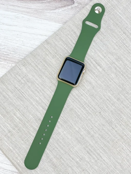 The Solid Silicone Smart Watch Band - S/M