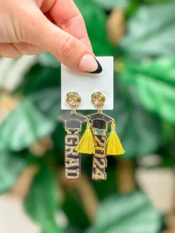 '2024' Graduation Dangle Earrings