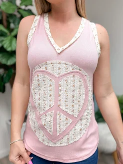 Applique Heart Peace Tank by POL - Strawberry Milk