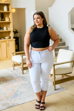 Best Friends Cropped Tank in Black