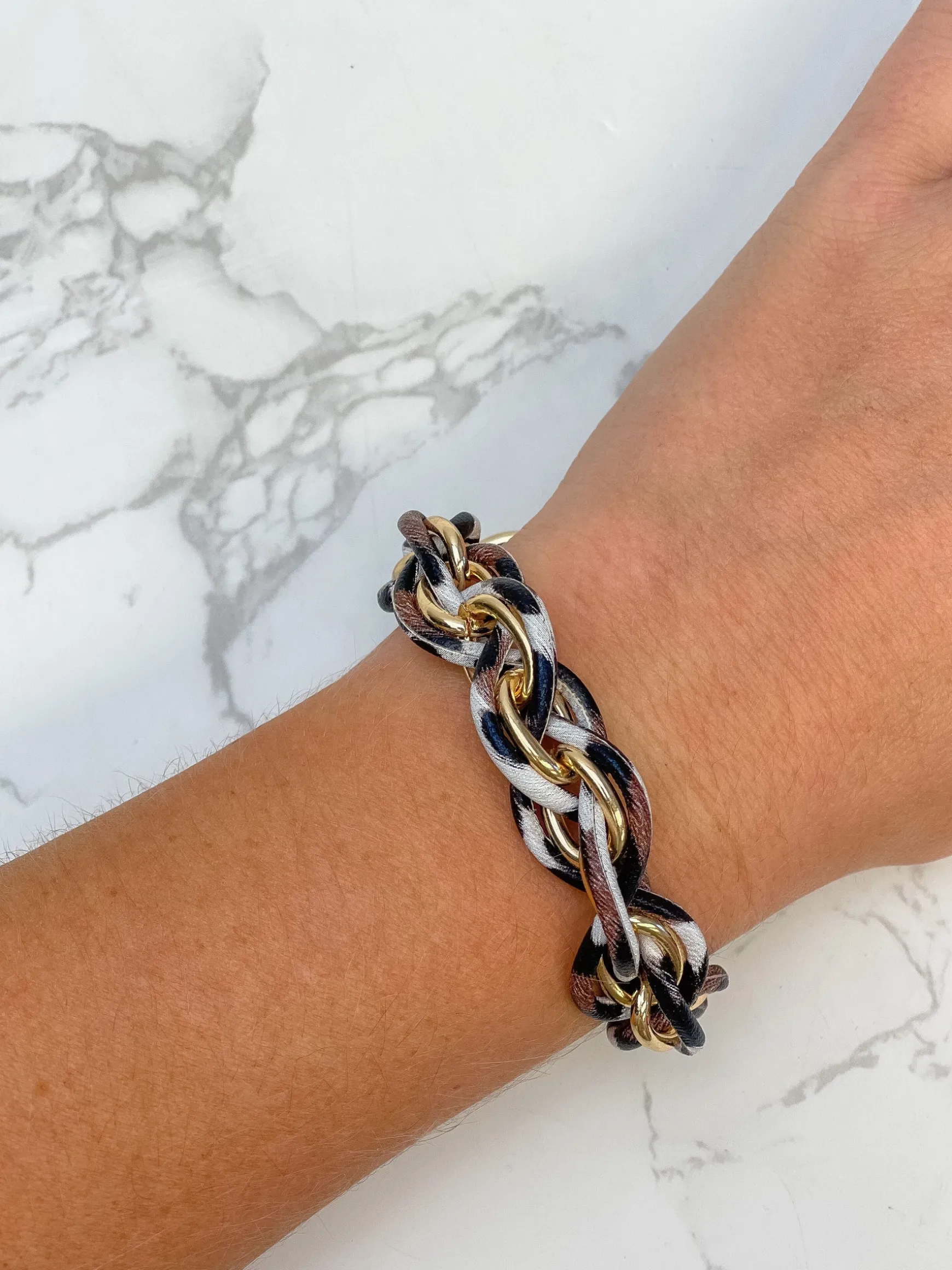 Black & White Marbled Gold Chain Link Bracelet