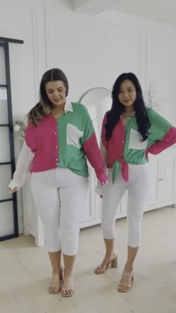 Capture the Day Two Toned Button Up Kelly