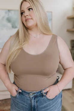 Carefree Seamless Reversible Midi Tank in Light Mocha