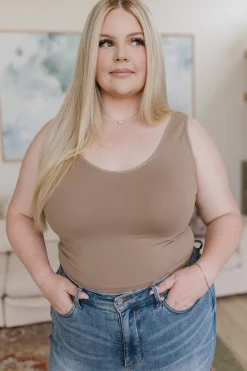 Carefree Seamless Reversible Midi Tank in Light Mocha