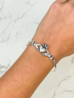 Claddagh Silver Bangle