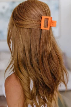 Claw Clip Set of 4 in Orange (Ships in 1-2 Weeks)