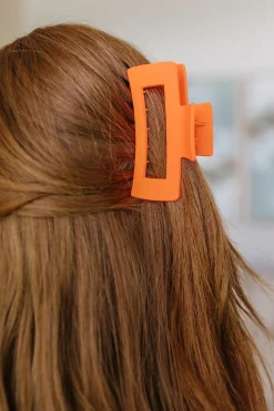 Claw Clip Set of 4 in Orange (Ships in 1-2 Weeks)