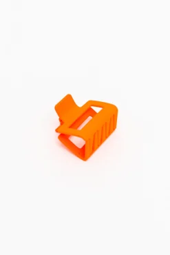 Claw Clip Set of 4 in Orange (Ships in 1-2 Weeks)