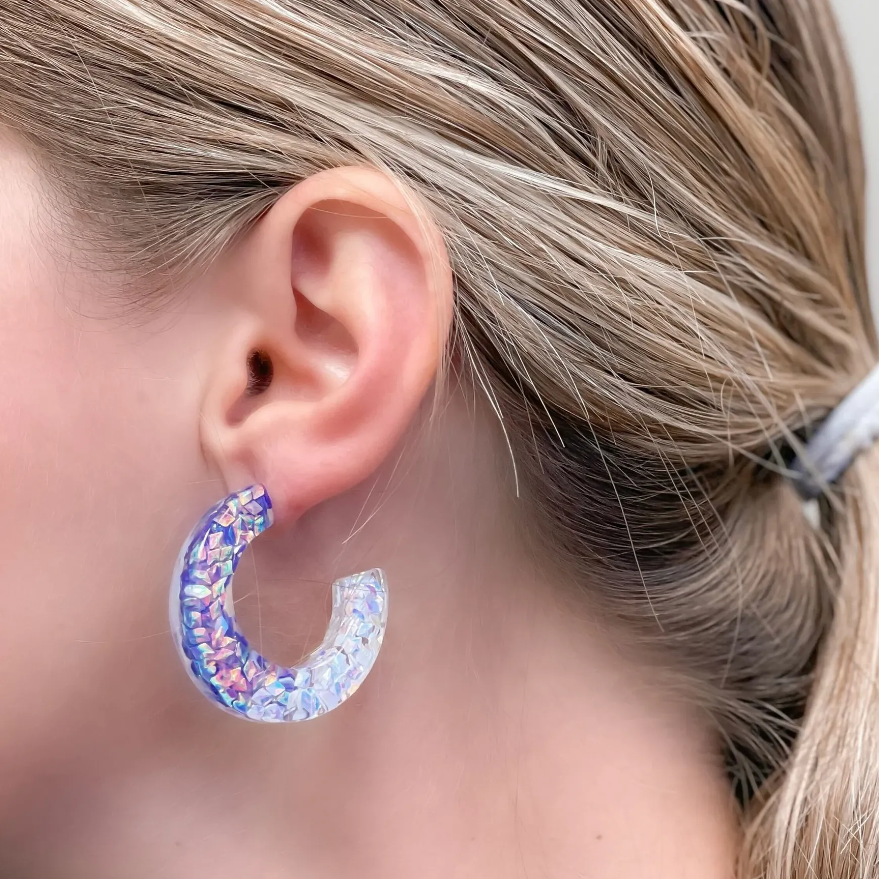 Colorful Clear Resin Hoop Earrings - Purple