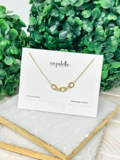 Dainty Metal Link Pendant Necklace - Gold