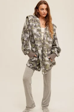 Distressed Camo Fur Oversized Hoodie Jacket by Mystree