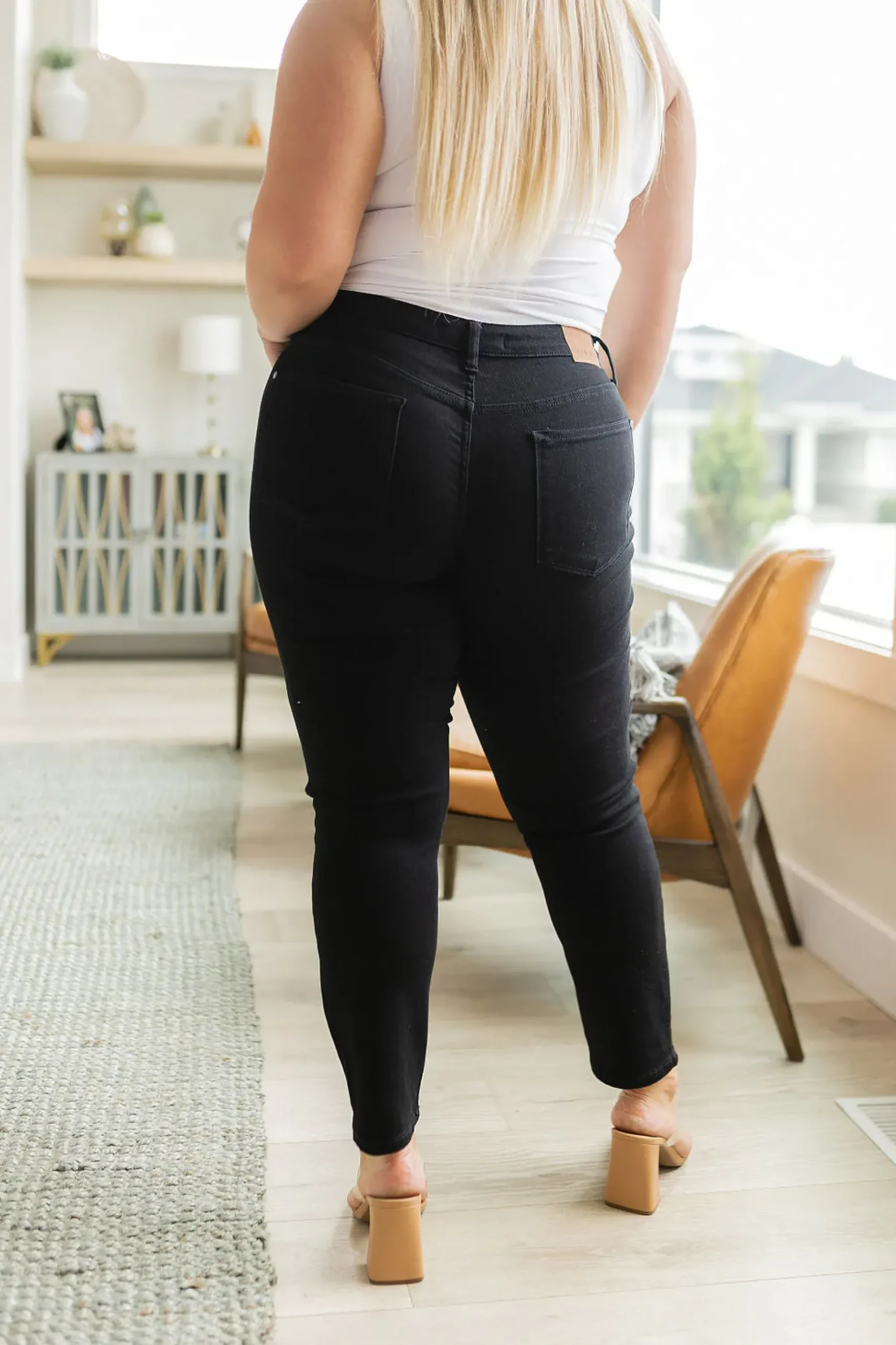 Edith Mid Rise Classic Slim Jeans in Black by Judy Blue