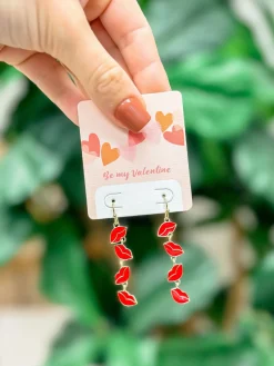 Enamel Lips Dangle Earrings