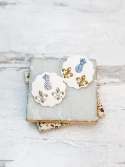 Fleur de Lis Stud Earrings - Gold