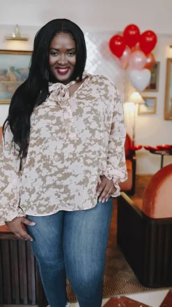 Floral Ties Top in Taupe