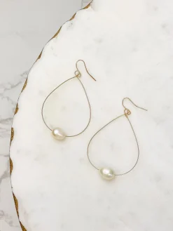 Freshwater Pearl Minimalist Oval Earrings - Gold