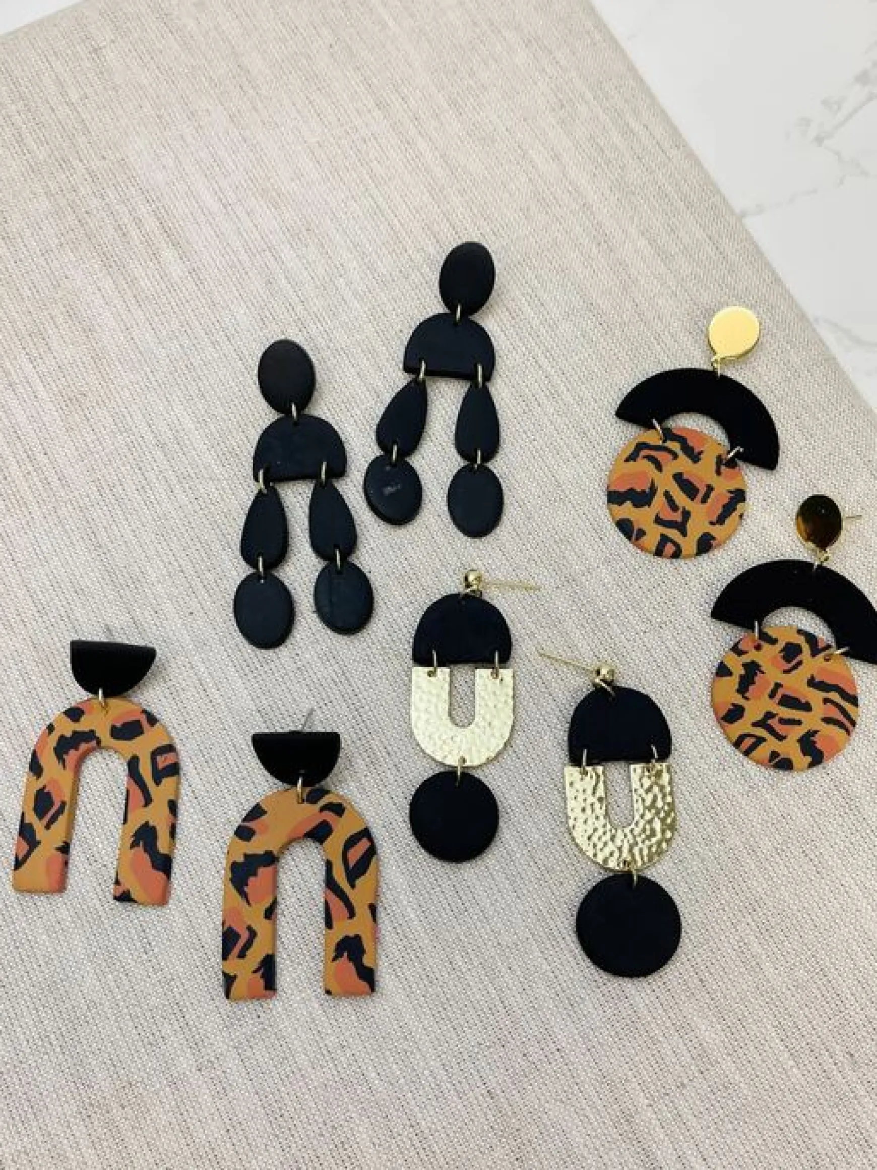 Geometric Clay Dangle Earrings - Black