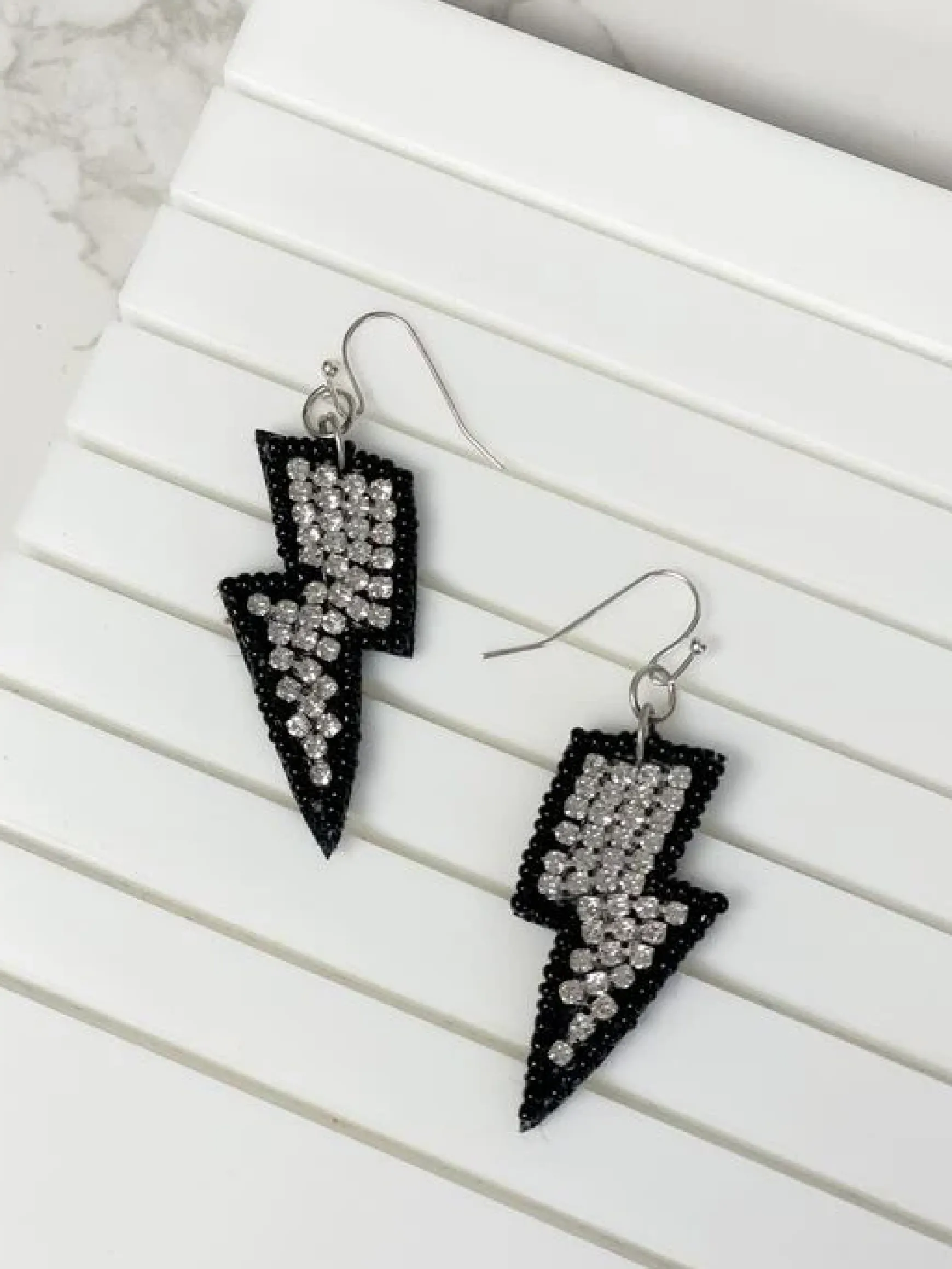 Glitzy Lightning Bolt Beaded Dangle Earrings - Black
