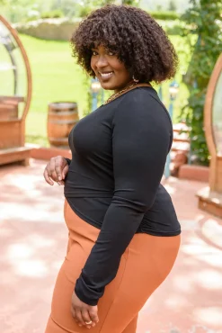 Here For It Long Sleeve Ribbed Crop Top