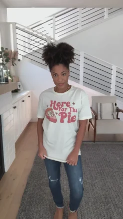 Here For The Pie Graphic T-Shirt In Cream