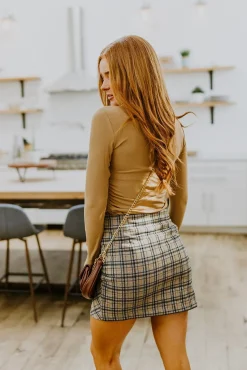 Hold Me Tight Ribbed Long Sleeve Top In Tan