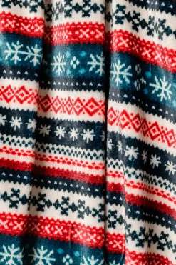 Holiday Fleece Blanket in Sweater Knit