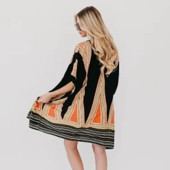 In The City Of Paradise Kimono by Pretty Simple