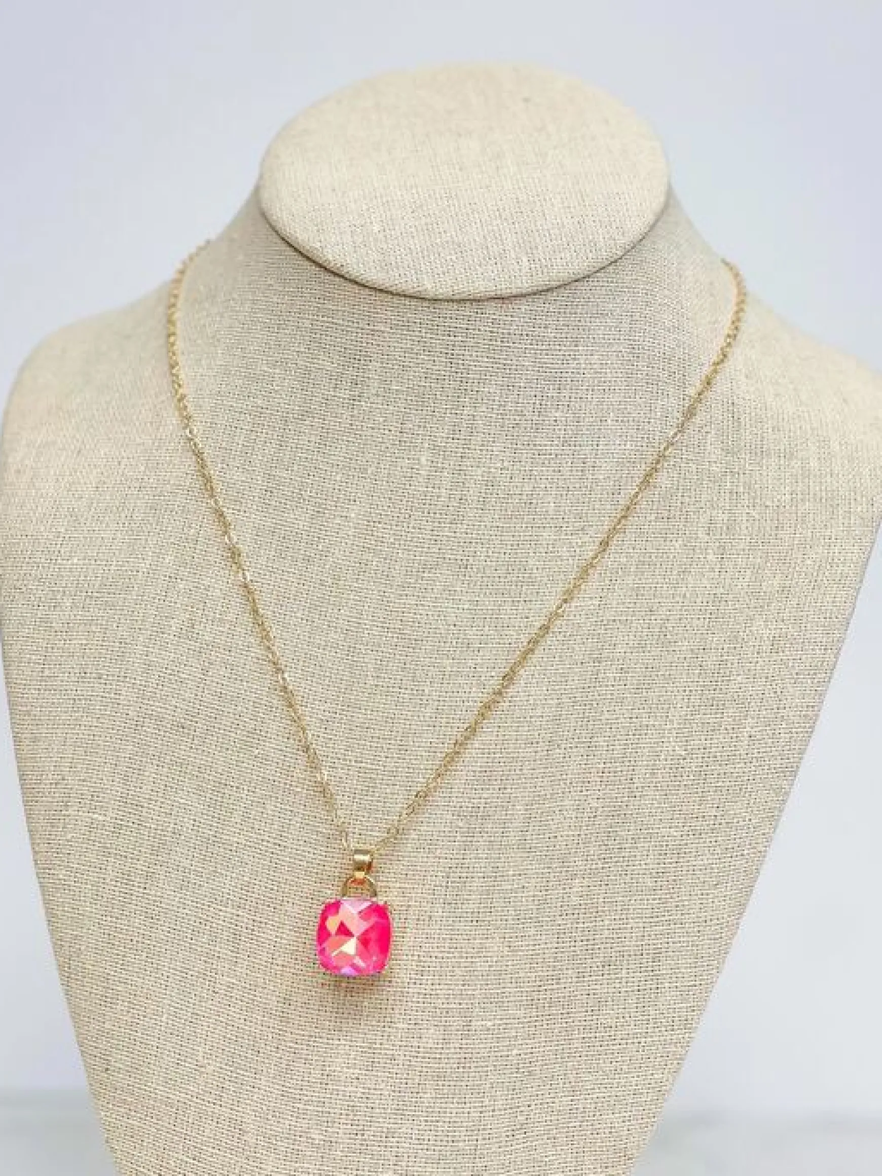Iridescent Glass Crystal Pendant Necklace - Pink