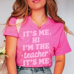 'It's Me, I'm The Teacher' Short Sleeve Tee by Mugsby
