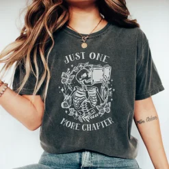 Just One More Chapter' Book Lover Graphic Tee by Mugsby