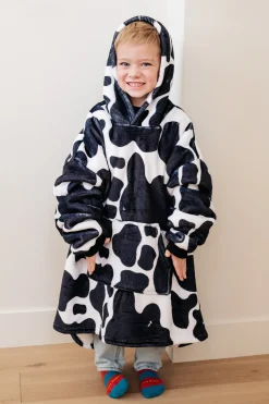 Kids Oversized Hoodie Blanket in Cow