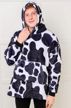Kids Oversized Hoodie Blanket in Cow