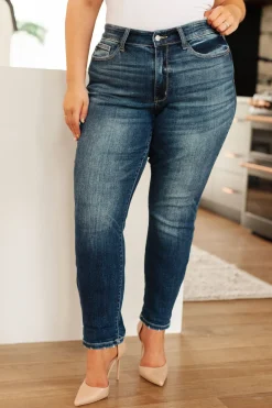 London Midrise Cuffed Boyfriend Jeans by Judy Blue