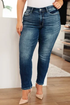 London Midrise Cuffed Boyfriend Jeans by Judy Blue