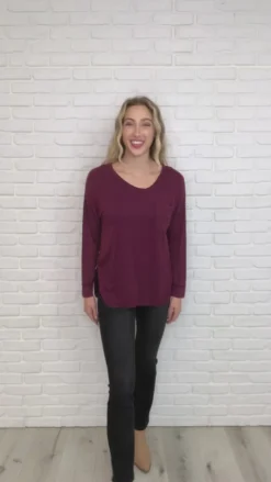 Long Sleeve Knit Top With Pocket In Burgundy