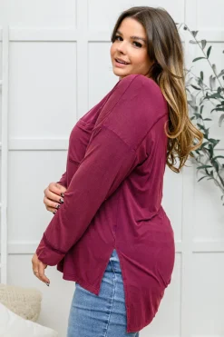 Long Sleeve Knit Top With Pocket In Burgundy