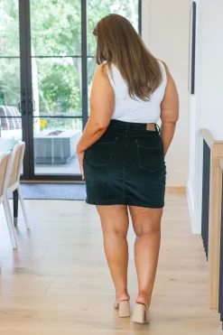 Melinda Corduroy Patch Pocket Skirt in Emerald by Judy Blue