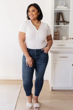 Mid-Rise Relaxed Fit Mineral Wash Jeans by Judy Blue