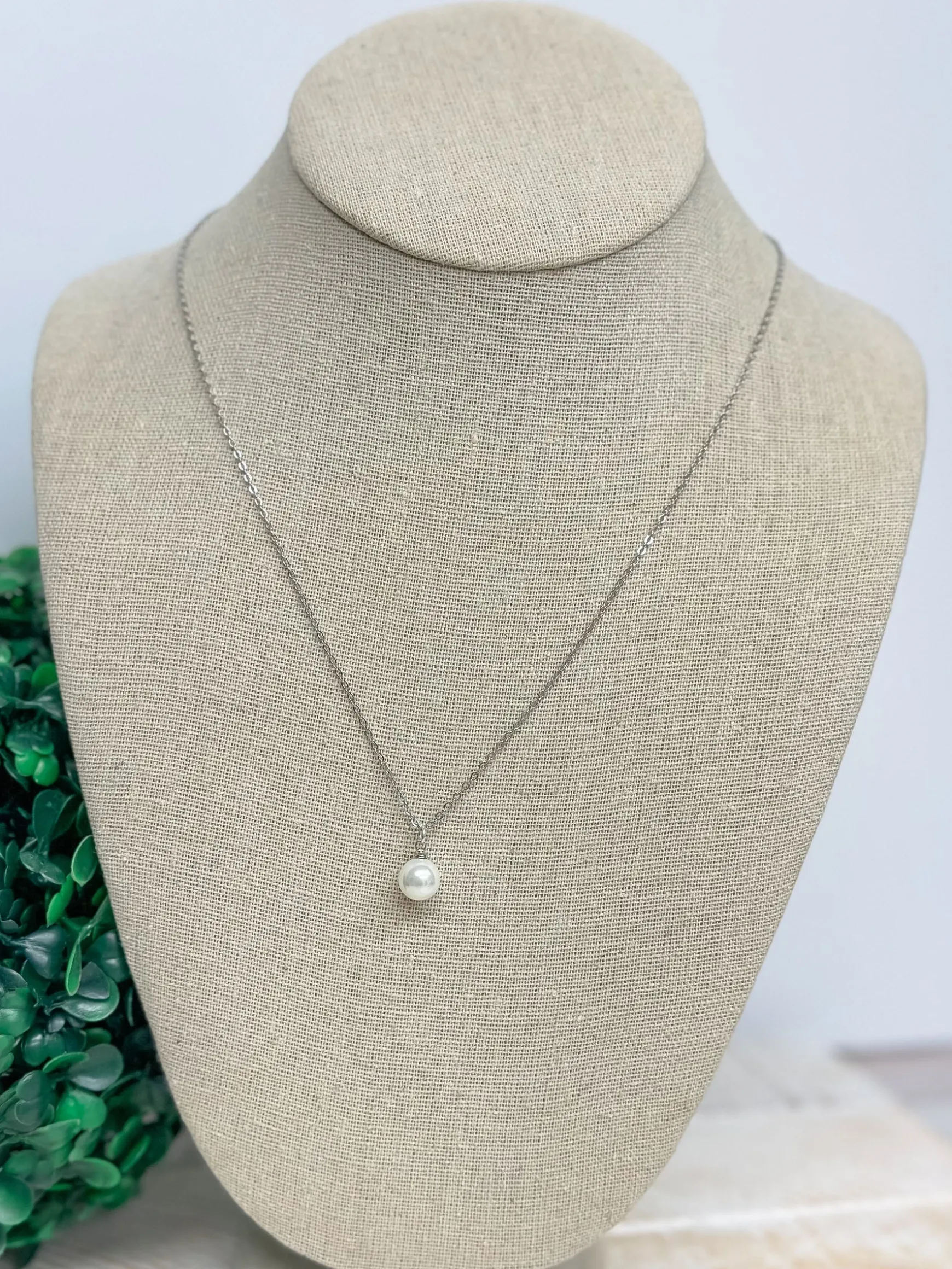 Miss Pearl Necklace by B.B. Lila