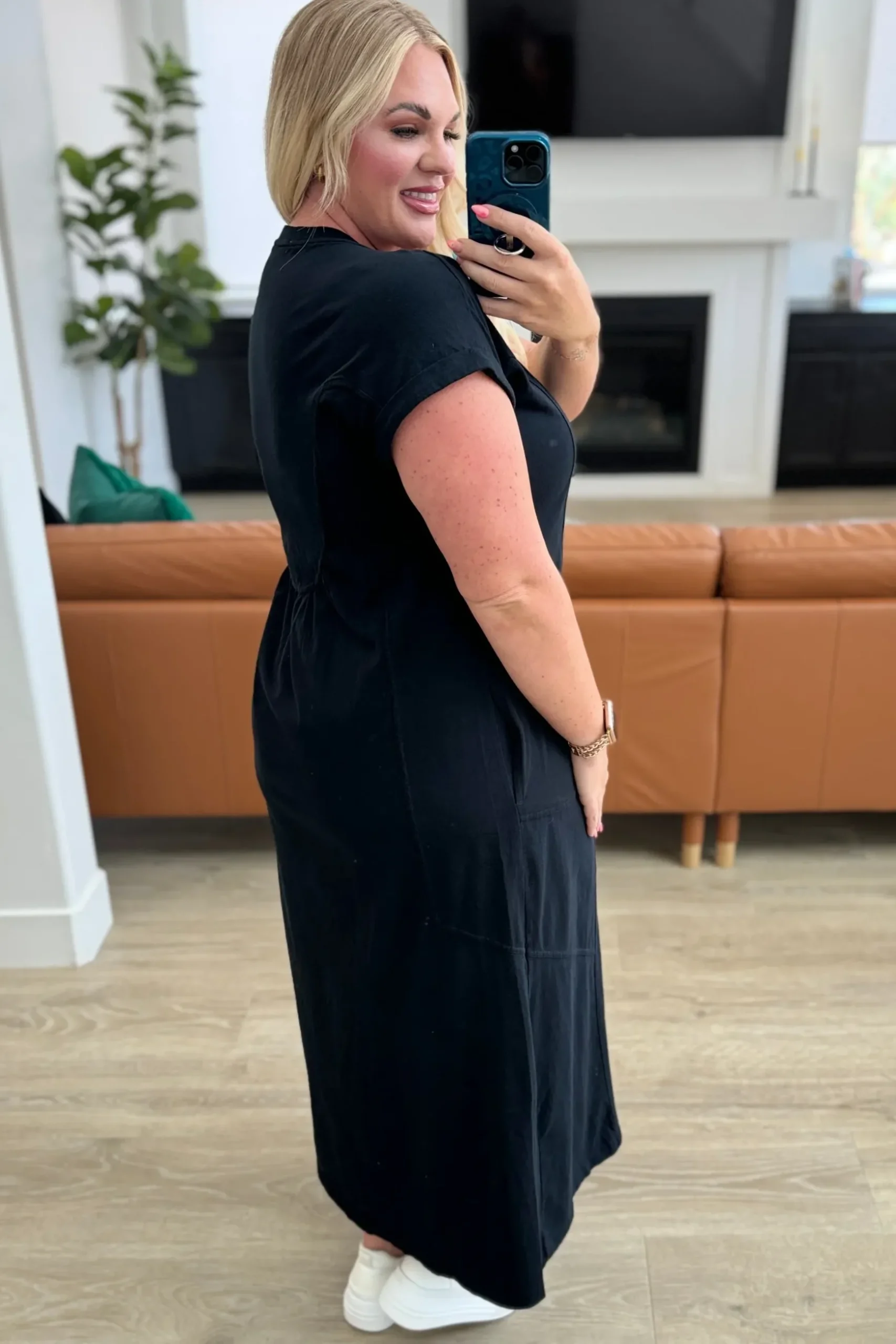 Modern Maritime Shift Maxi Dress in Black