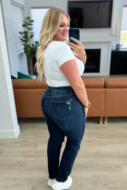 Montana High Rise Rigid Magic Distressed Straight Jeans by Judy Blue