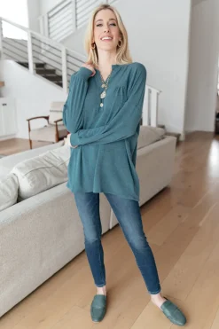 Moon Bay Top In Blue