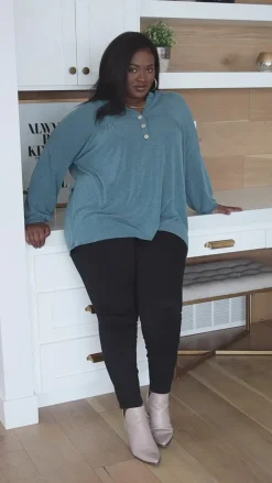 Moon Bay Top In Blue