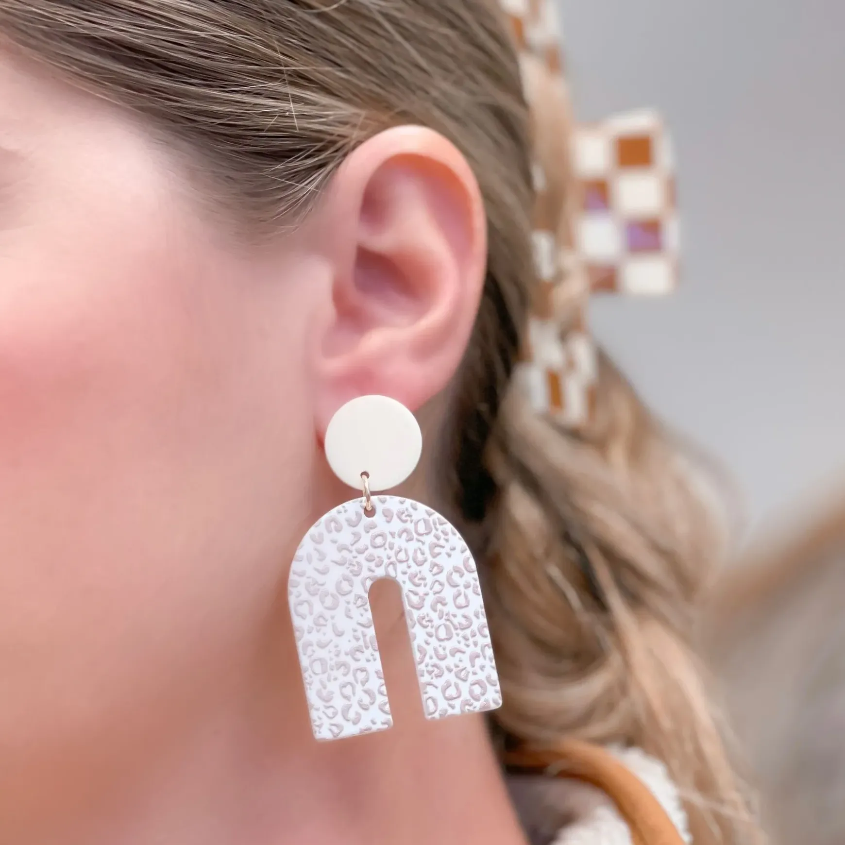 Natural Leopard Arch Dangle Earrings - White