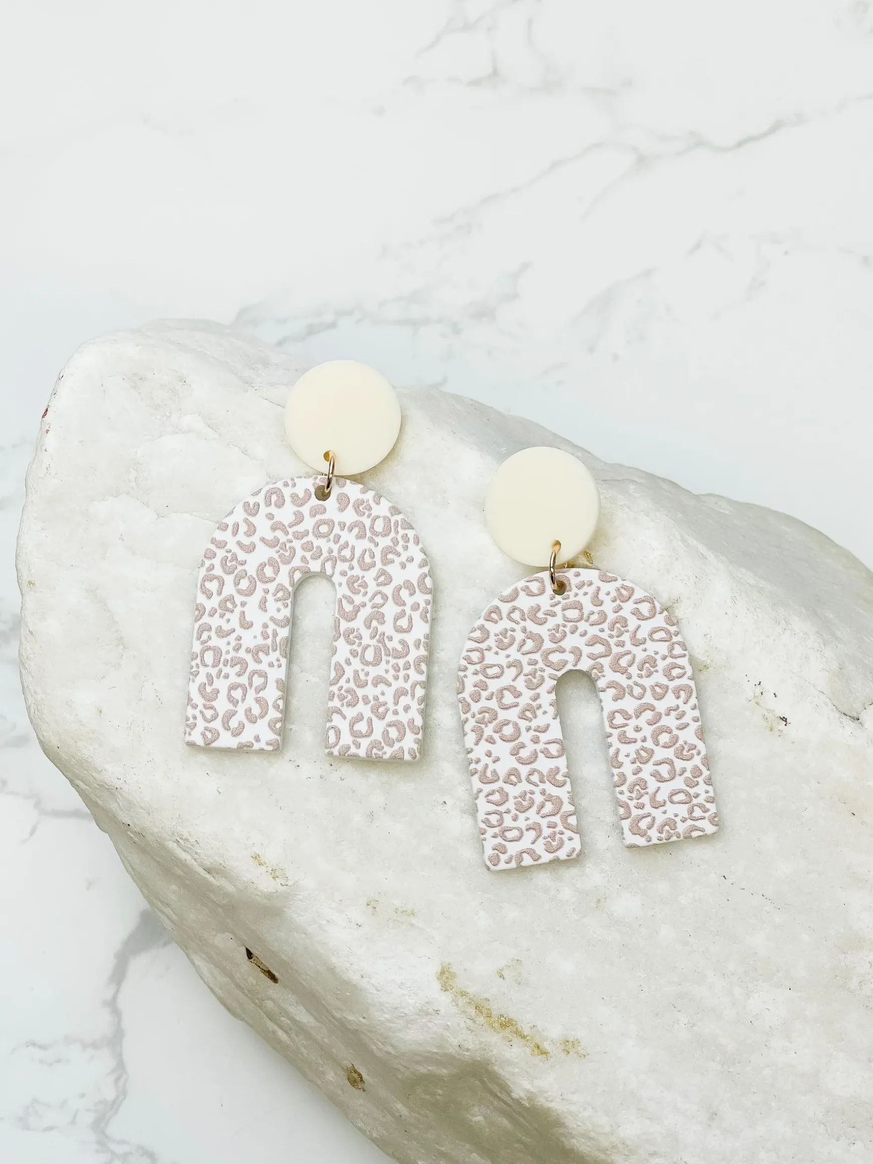 Natural Leopard Arch Dangle Earrings - White
