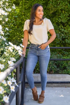 Old Town Moments Top